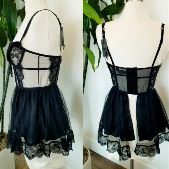 Victoria's Secret Vintage Designer Collection Babydoll Lingerie Corset Lace NWT